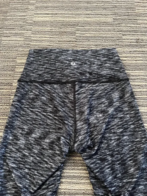 Lululemon Leggings - Image 3