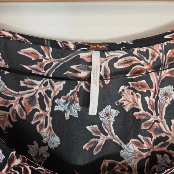 Free People Floral Smocked Crop Top L Square Neck Balloon Sleeve Black Boho - Image 7