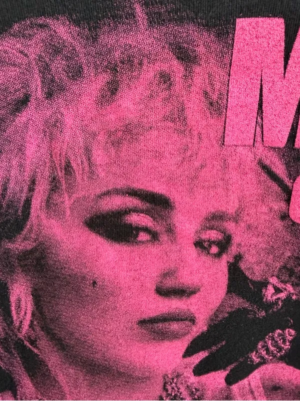 Miley Cyrus off - Image 7