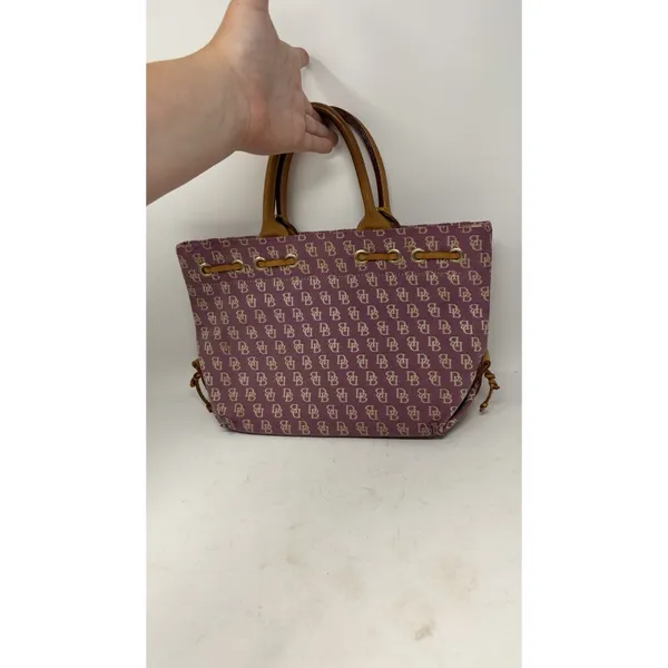 vintage dooney and bourke pink DB signature shoulder bag WEAR TO CORNERS , Y2K - Image 2