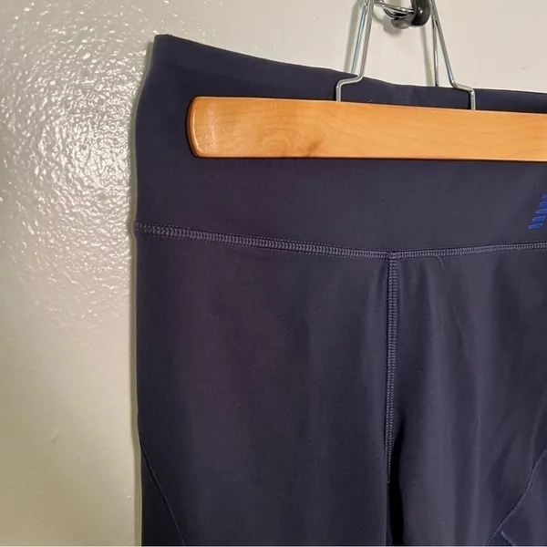 New Balance Women's Athletic Leggings Navy Blue Cropped Mesh Waist Compression - Image 3