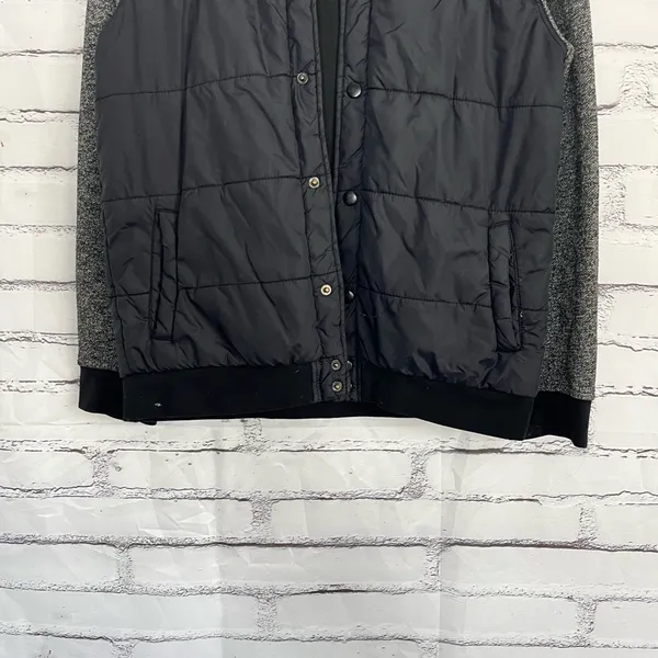 Ocean Current Women’s Puffer Jacket XL Black Gray Two Tone Button Up Hoodie Y2K - Image 5