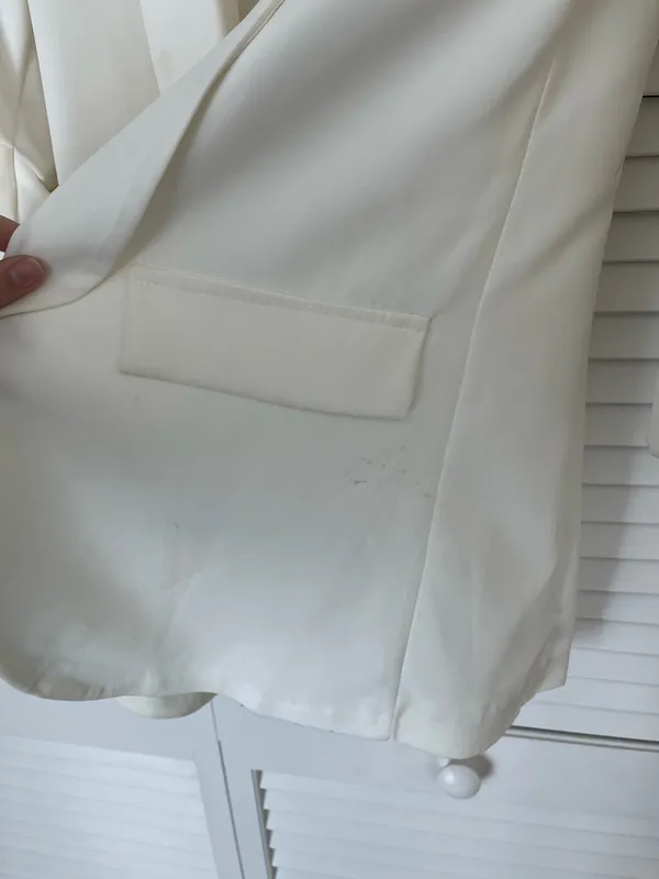 White Blazer - Image 5