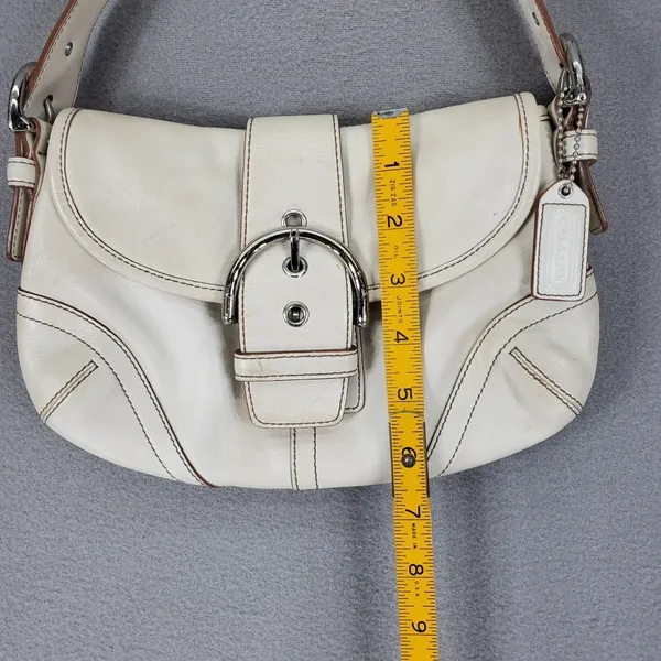 Coach Soho Flap Shoulder Bag‎ White Leather Buckle 9247 Y2K Vintage Small - Image 8