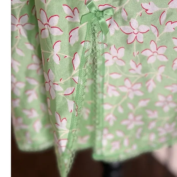 Y2K Victorias Secret Light Green Pink Floral Lace Knee Length Slit Slip - Image 3