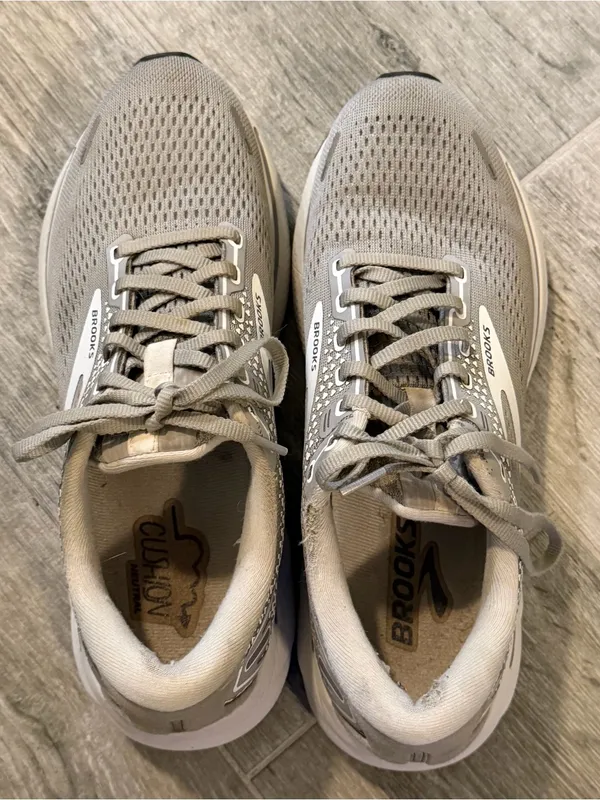 Vans Brooks Ghost 14 Shoes Womens Size 9.5 D Gray Mesh Running Sneakers 1203561B089 - Image 4