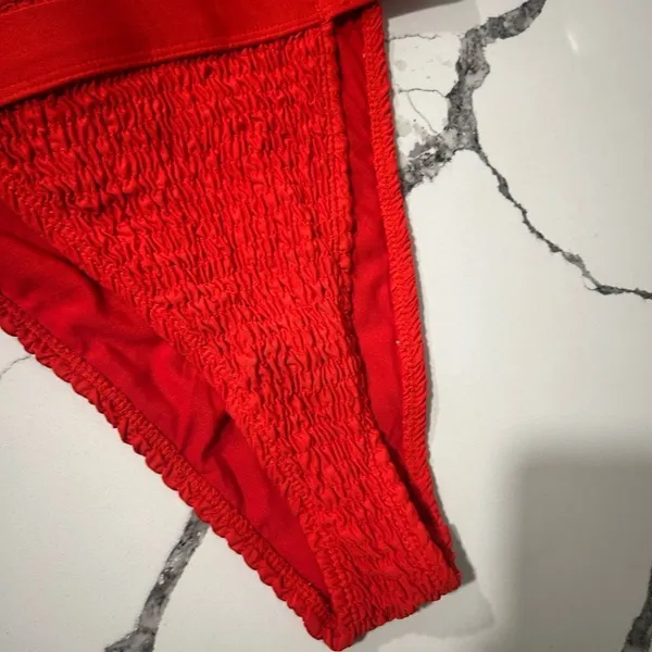 Red Textured Bikini Set Size 6 - Image 3