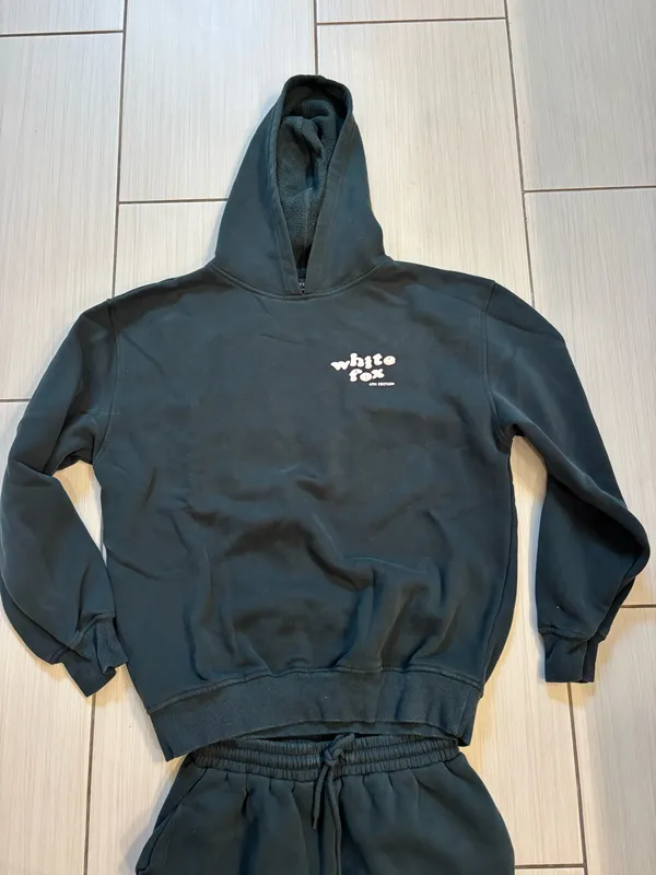 White Fox Sweatshirt and Jogger Set - Image 7
