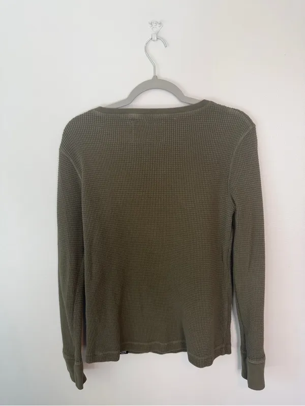 American Giant Thermal Henley Long Sleeve Shirt Olive Green Medium - Image 2