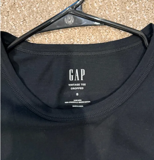 Gap Basic Cropped Tee - Image 2