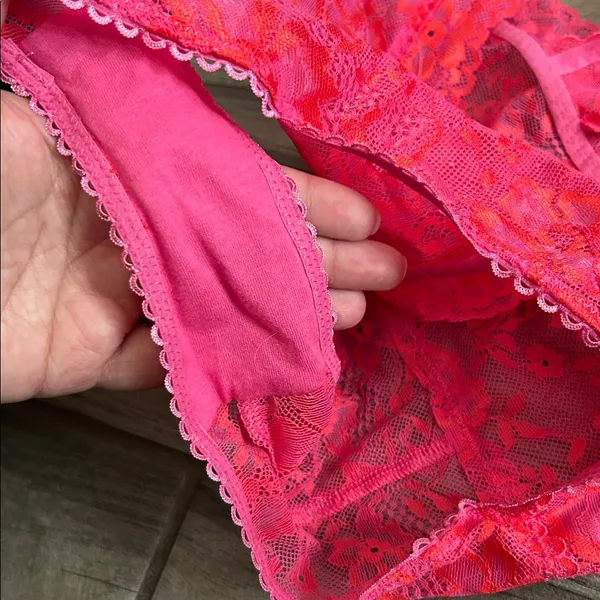 Savage X Fenty Pink Lace Bodysuit - Image 4