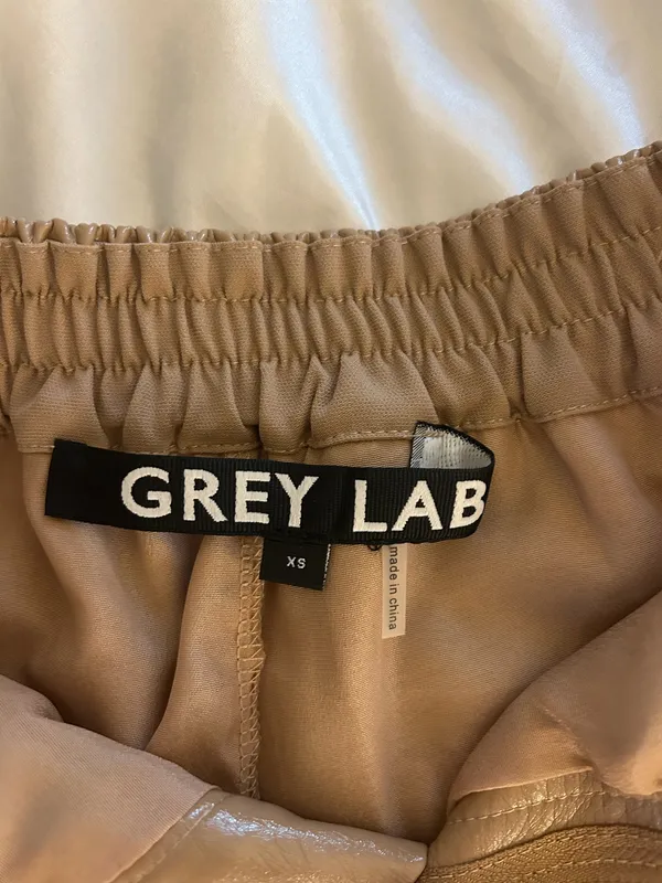 Tan Leather Shorts Gray Size XS - Image 3