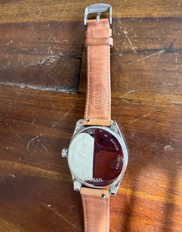 Women’s Fossil Watch- Brown Leather - Image 3