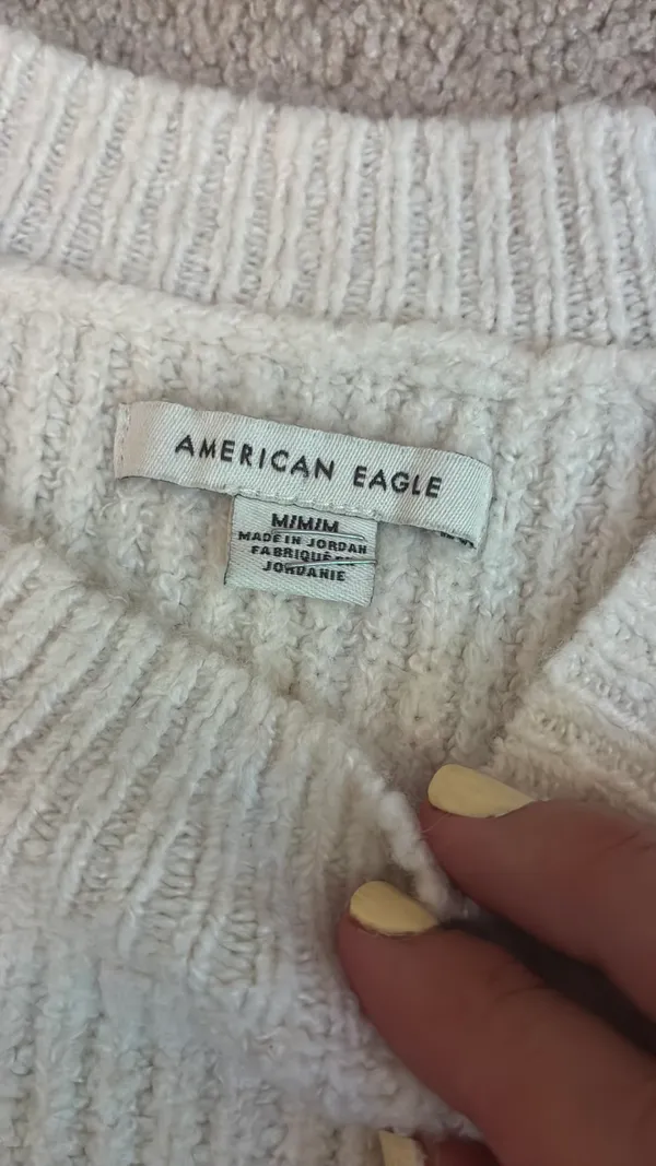 American Eagle Sweater - Image 2