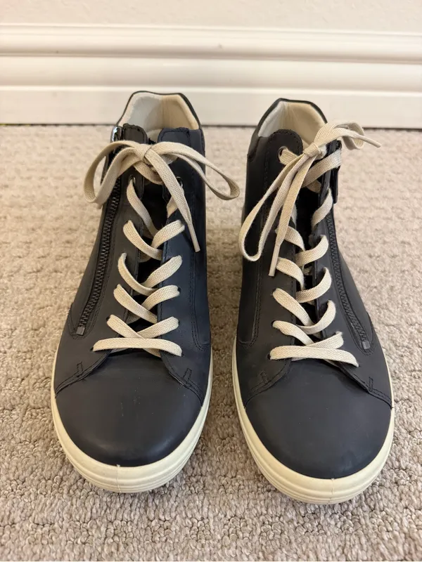 ECCO Navy Blue Soft 7 Leather High Top Side-Zip Fashion Sneakers Size 39 / 8.5 - Image 5
