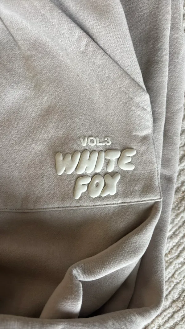 White fox joggers Moon - Image 7