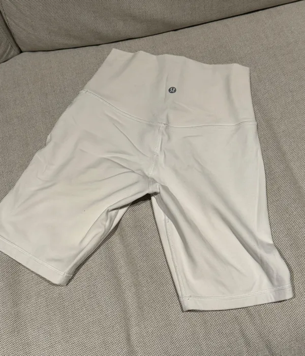 Lululemon Align Shorts 6” - Image 3
