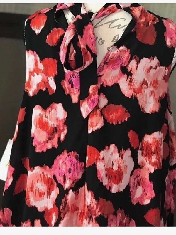 Gianni Bini Black One-Shoulder Halter Dress with Pink & Red Floral - Image 5