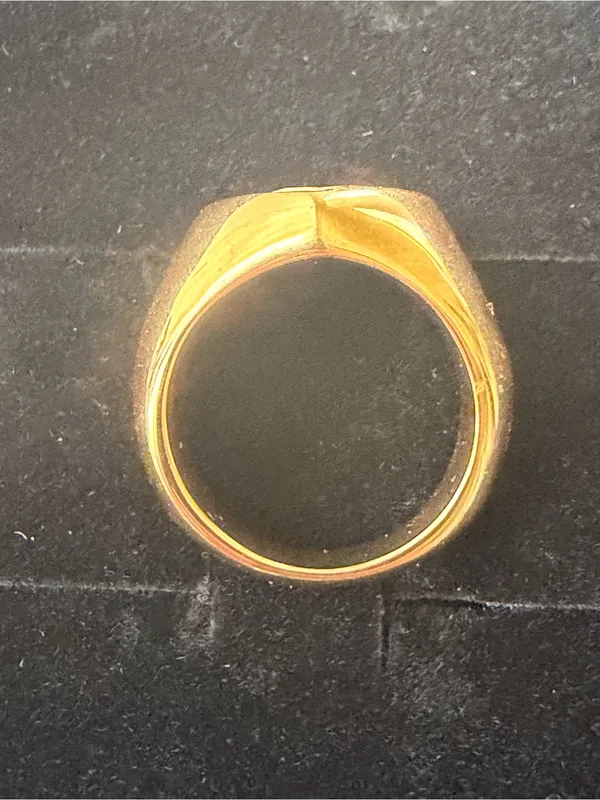Gold Heart Yin Yang Enamel Ring - Black & White - Image 9