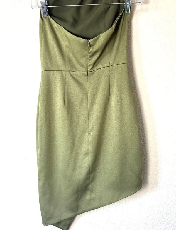 Elliatt Camo Green Asymmetric Satin Halter Mini Dress Size XS - Image 6