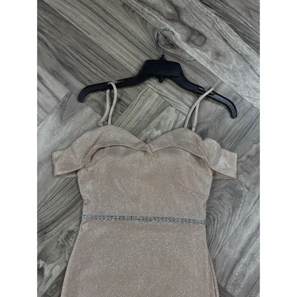 Windsor Juniors 5 Cold-Shoulder Mermaid Glitter Formal Dress - Image 2