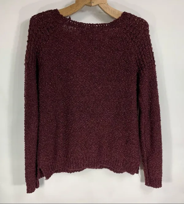 Burgundy Textured Scoop Neck Sweater Medium - Image 6