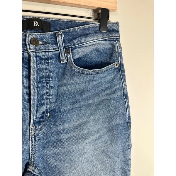 Banana Republic‎ The Straight Jean Medium Wash High Rise Button Fly Size 28 - Image 3