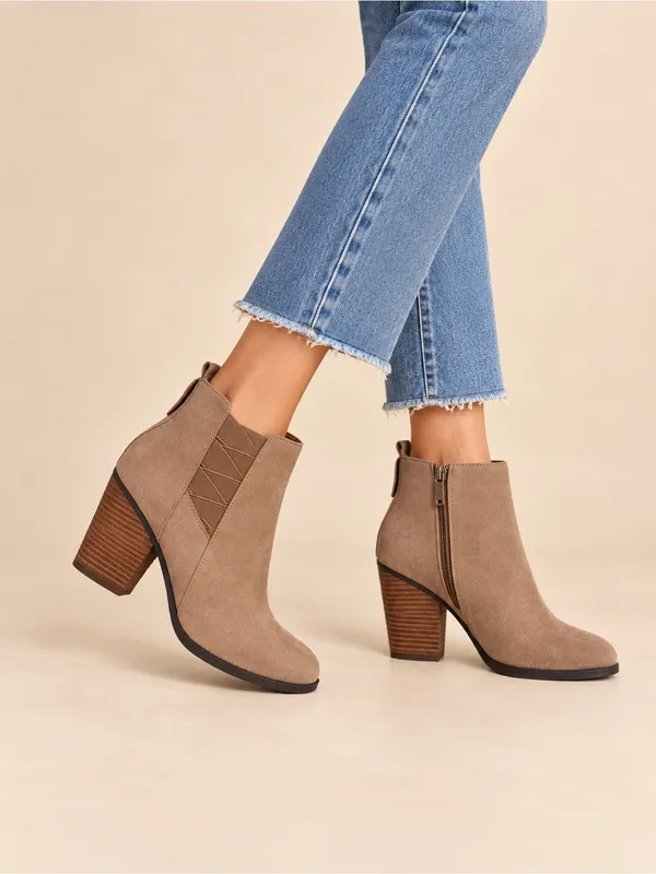 Mix No. 6 Taupe Vincee Faux Suede Chelsea Ankle Boots Chunky Block Heel Size 8.5 - Image 8
