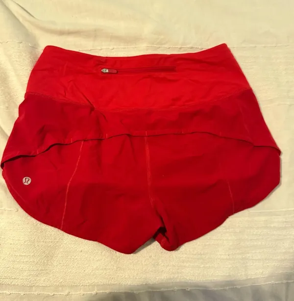 Lululemon Speed Shorts Up 2.5" High-Rise - Image 2