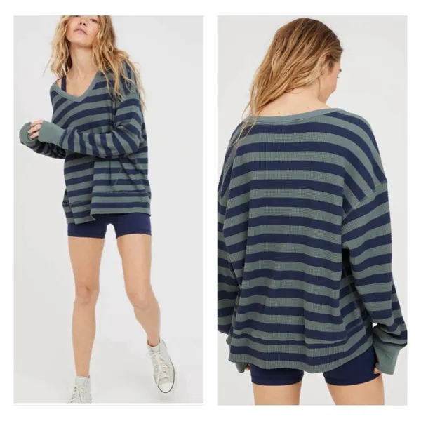 OFFLINE By Aerie Oversized Shirt Women's Medium Long Sleeve Striped Waffle Navy - Image 2
