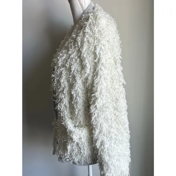 Anthropologie Vanessa Virginia Fluffy Fringe White Metallic Cardigan Soft Size S - Image 4