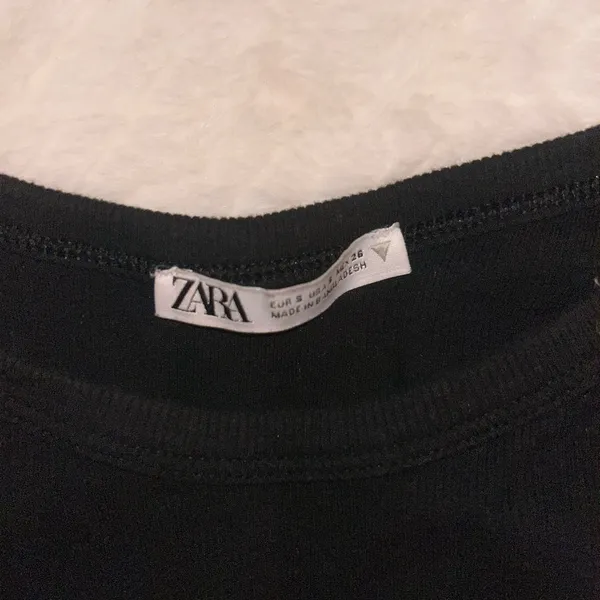 Zara Black Sleeveless Women's Top - Image 2