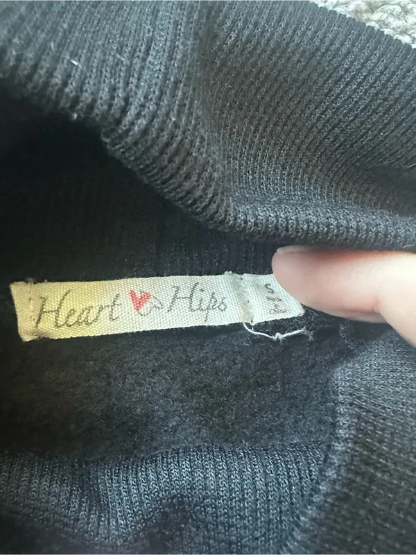 Heart & Hips Black Turtleneck Pullover Sweatshirt - Image 4