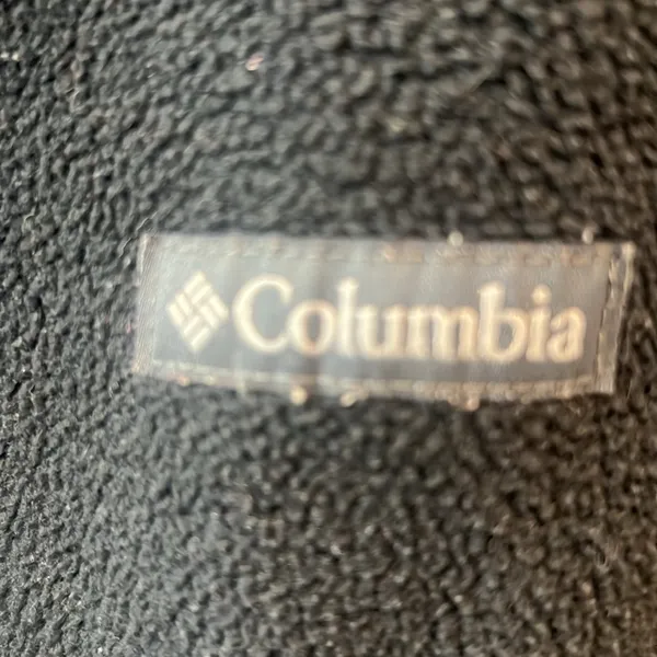 Size XL Columbia jacket - Image 2