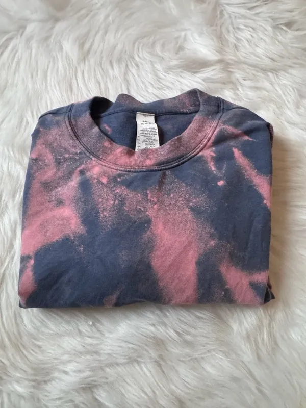 Alo Yoga Cropped Sweatshirt Size XS with CUSTOM Bleach Tie Dye Pullover - Image 10