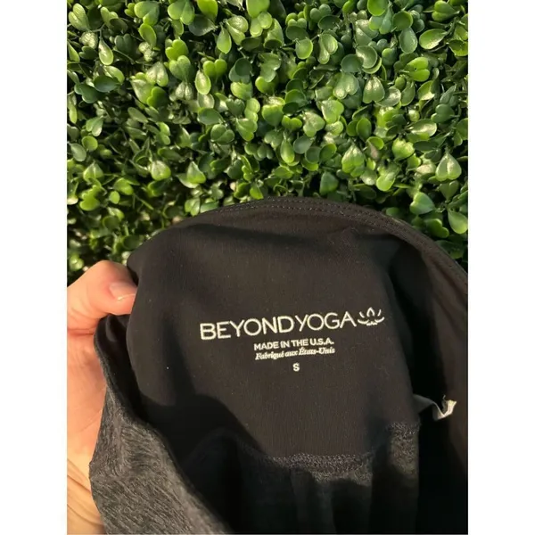 Beyond Yoga Space Dye Blue Crossover Leggings Sz Medium High Rise - Image 4