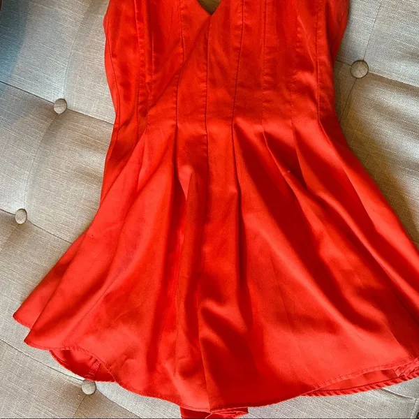 Rumor Boutique Orange Pleated Romper Size Small - Image 7