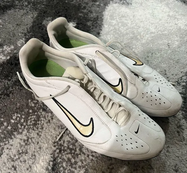 Nike Sneaker - Image 8