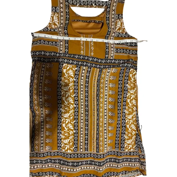 Maurices Mustard Yellow Floral Tile‎ Print Sleeveless Shift Dress Back Cutout M - Image 4
