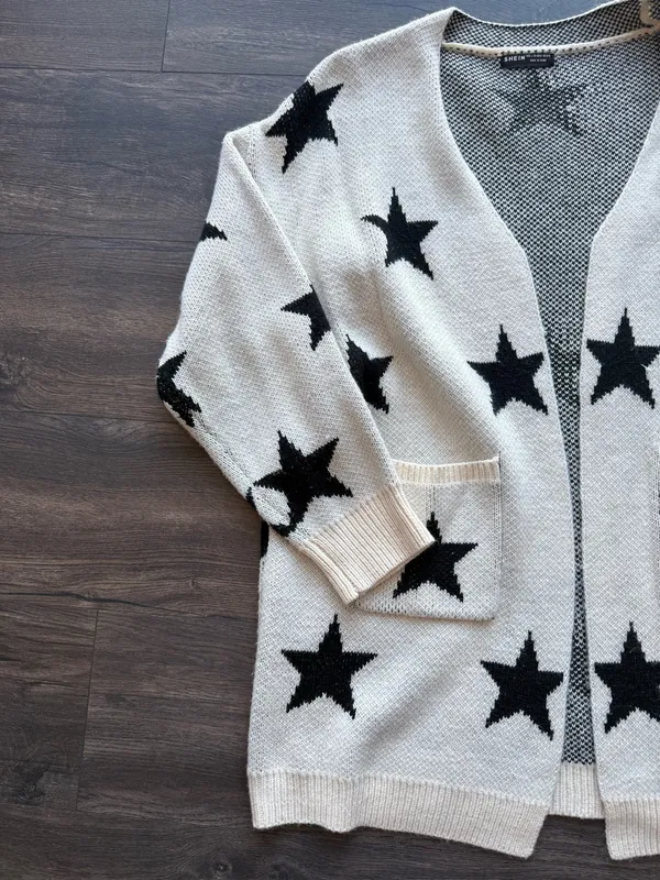 Shein Oversized Cardigan - Image 4