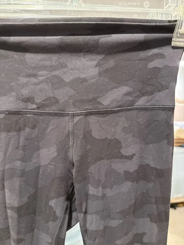 Lululemon Align High-Rise Pant 25" in Heritage 365 Camo Deep Coal Multi - Image 2