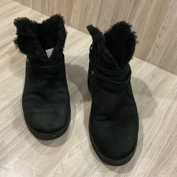 UGG Pascal Fashion Boot Womens 7 Black Good Suede Shearling Ankle 1099053 - Image 7