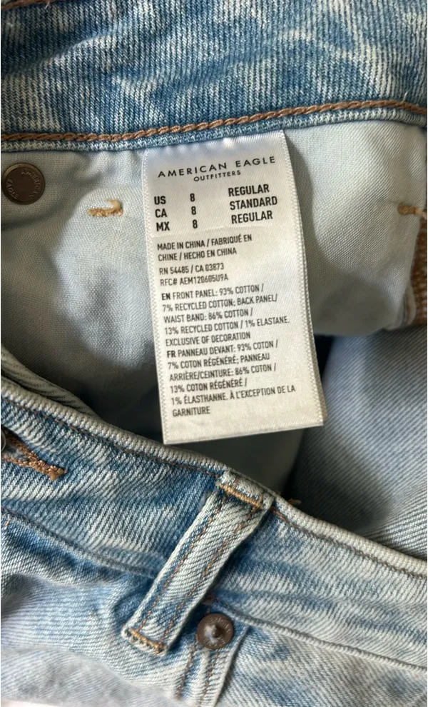 American Eagle Jeans - Image 5