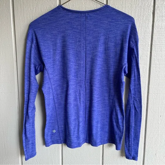 Lululemon On The‎ Run Long Sleeve T Shirt Heathered Sapphire Blue - Image 4