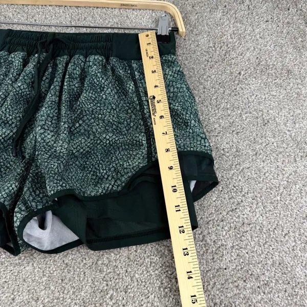 MPG Sport 2-in-1 Running Shorts Womens M Green Snake Print Mesh Activewear‎ Yoga - Image 2