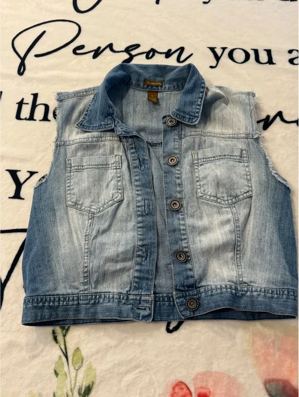 Copper Key Women’s Denim Button-Up Vest Size XL - Image 3