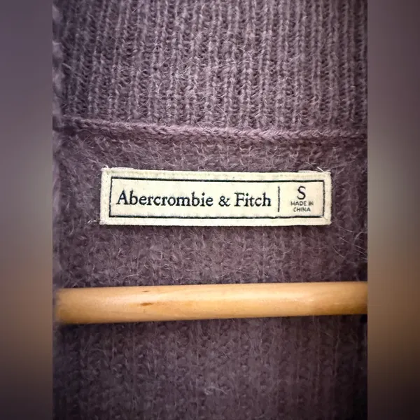 abercrombie fitch Purple Turtleneck Cowl Neck Sweater Mohair Blend Small - Image 3