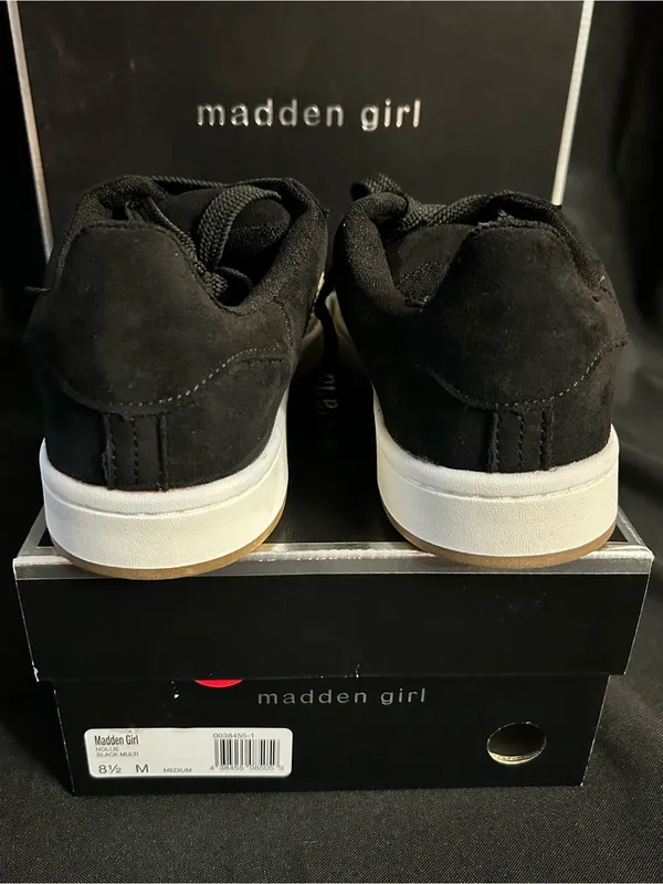 Madden Girl Nollie Black & White Microsuede Sneakers Women’s SZ 8.5 BNIB - Image 4