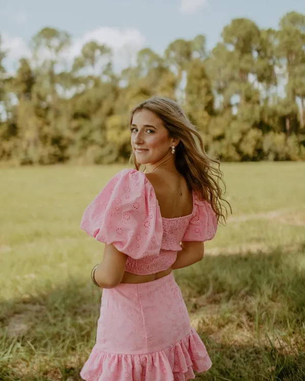 Pink skirt and top set - Image 4