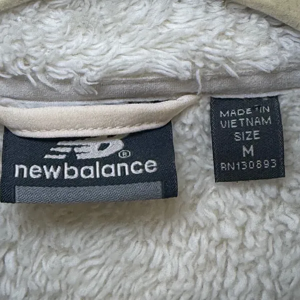 New Balance Womens Sherpa Fleece Full Zip Jacket Cream Off White Size M RN130893 - Image 3